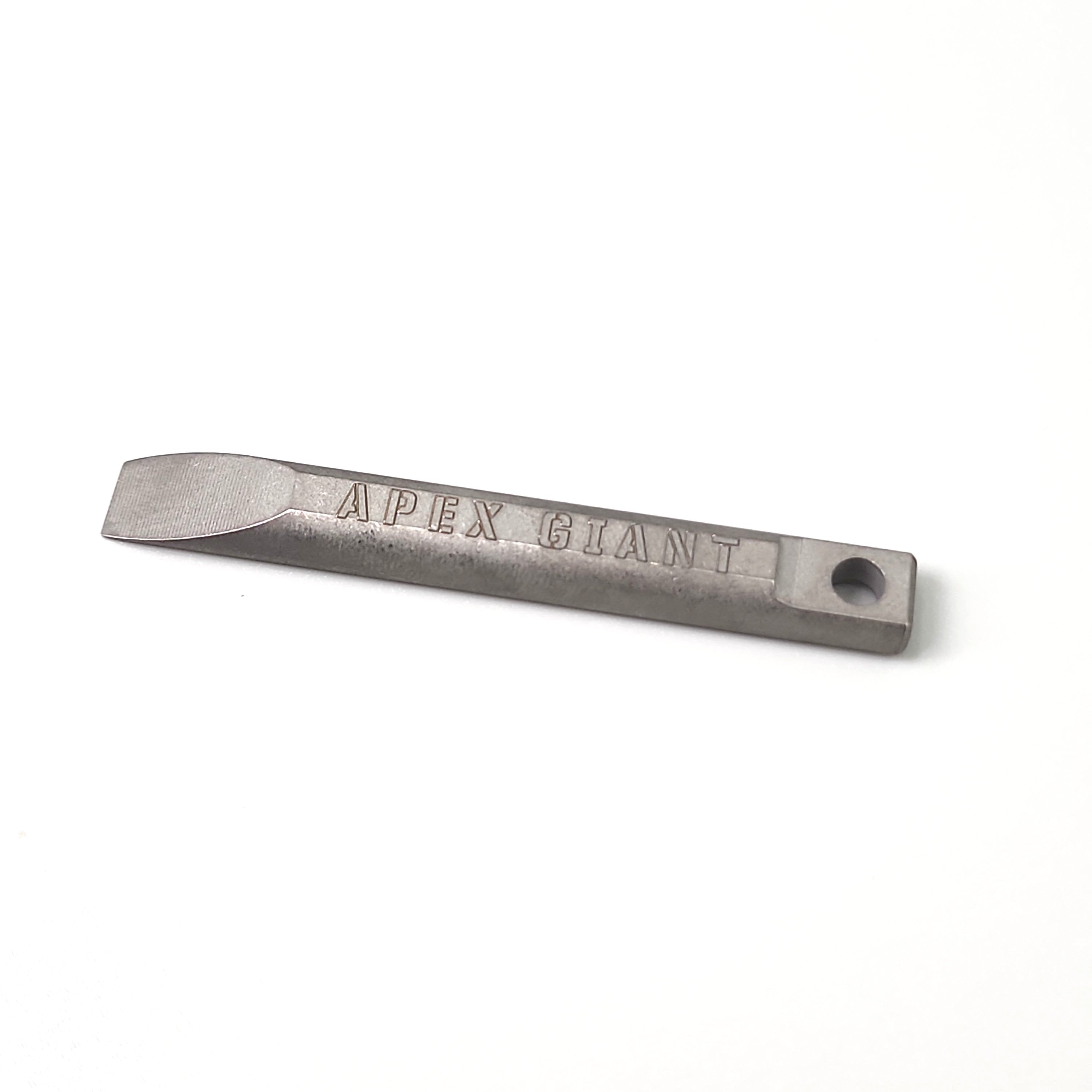 Keychain Pry Bar Titanium by Apex Giant – EDC tool, pocket pry bar, titanium keychain