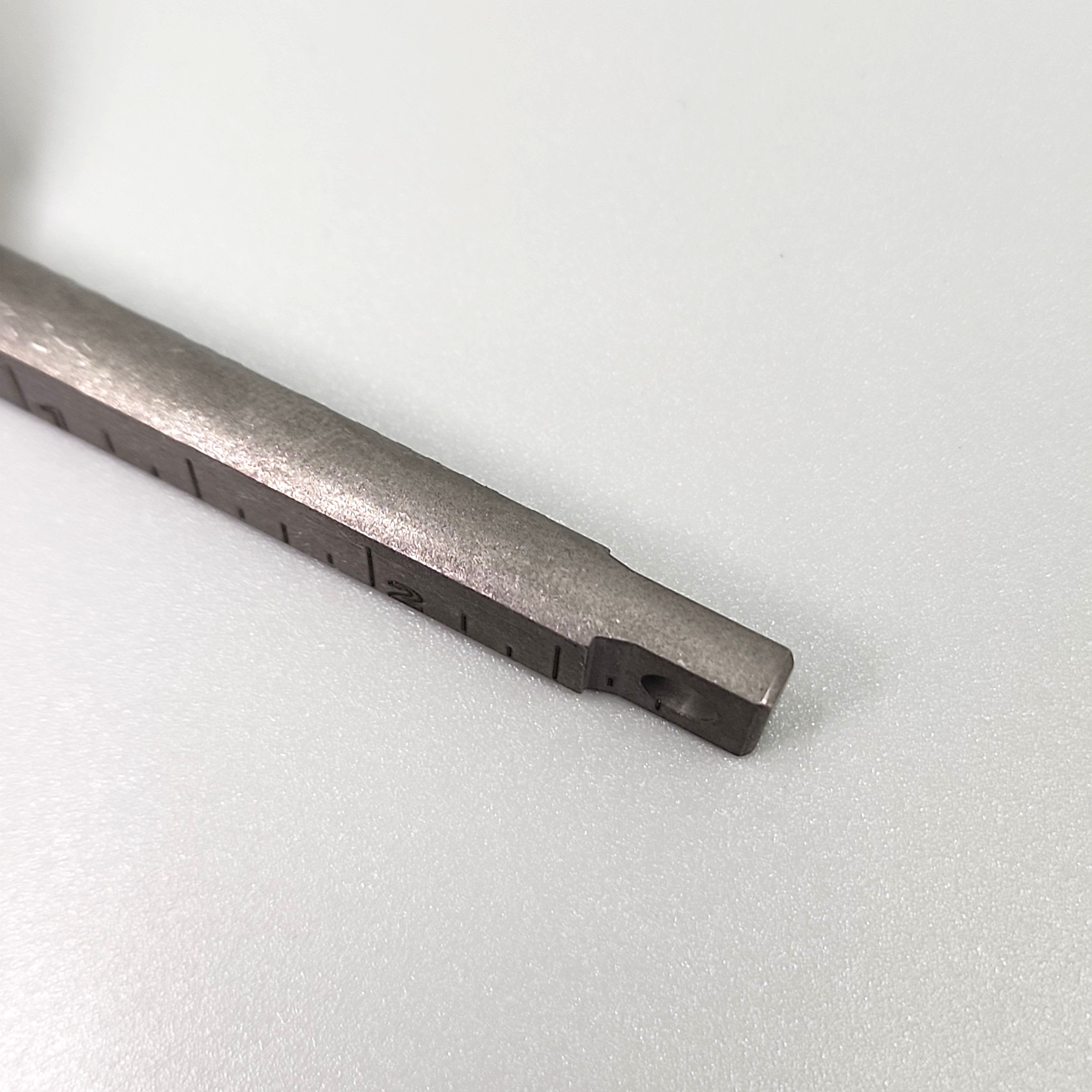 Keychain Pry Bar Titanium by Apex Giant – EDC tool, pocket pry bar, titanium keychain