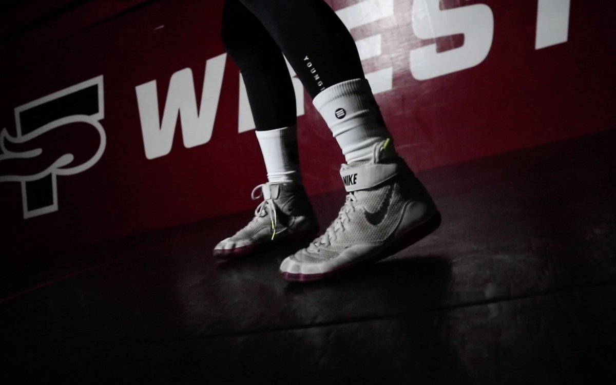 Cloud Tech Performance Socks - White – athletic socks, breathable comfort, durable sportswear