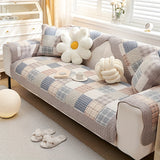 Premium Pet Couch Cover - Non-Slip Sofa Protector for Dogs and Cats - Pet-Friendly Protector, Waterproof Slipcover, Quilted Sofa Blanket