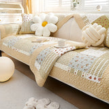 Premium Pet Couch Cover - Non-Slip Sofa Protector for Dogs and Cats - Pet-Friendly Protector, Waterproof Slipcover, Quilted Sofa Blanket